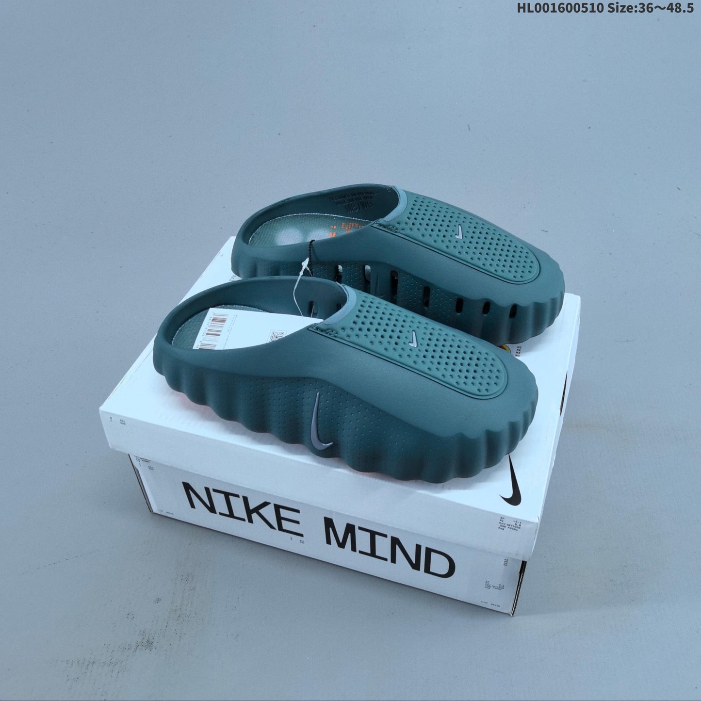 Nike Slide — Green