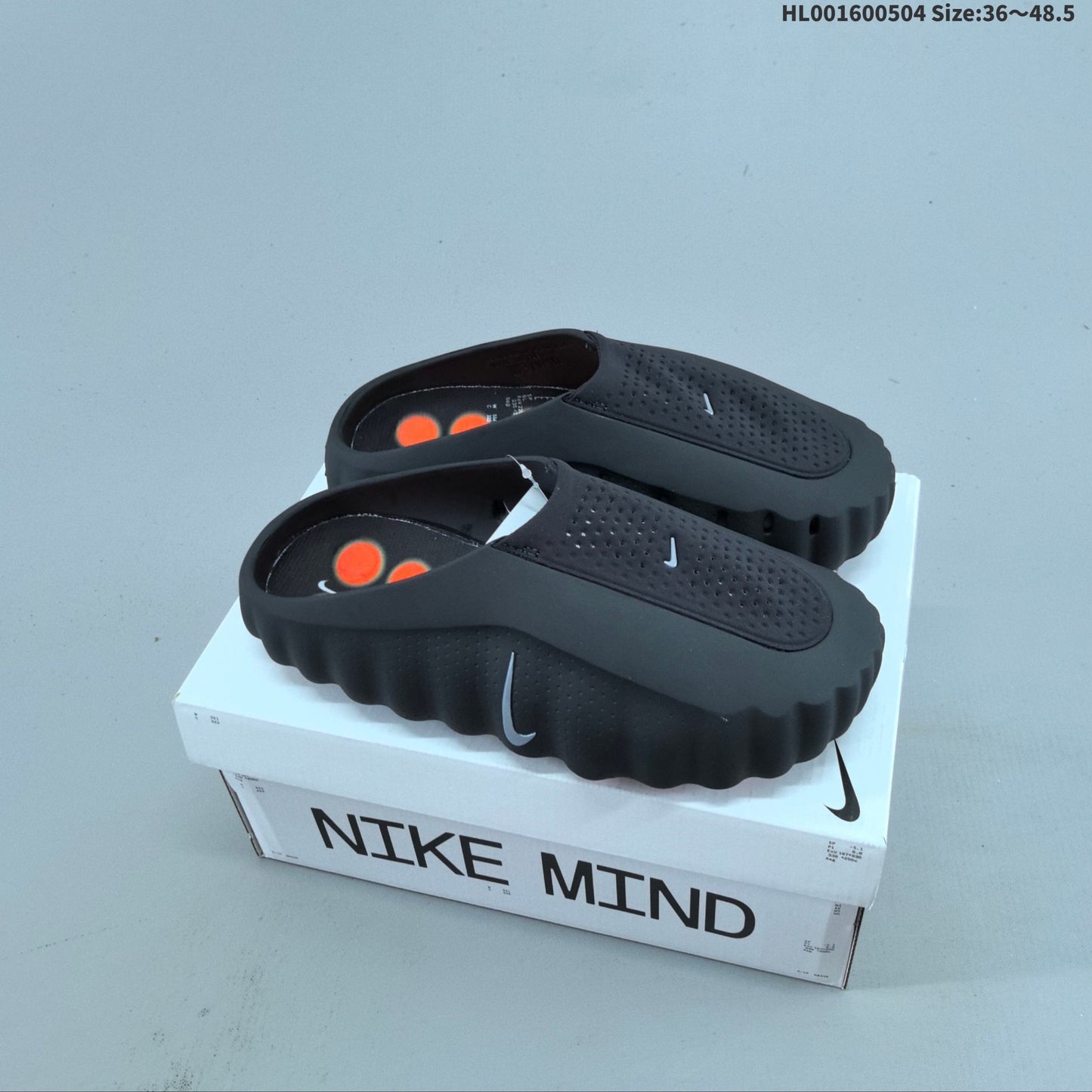 Nike Mind — Black