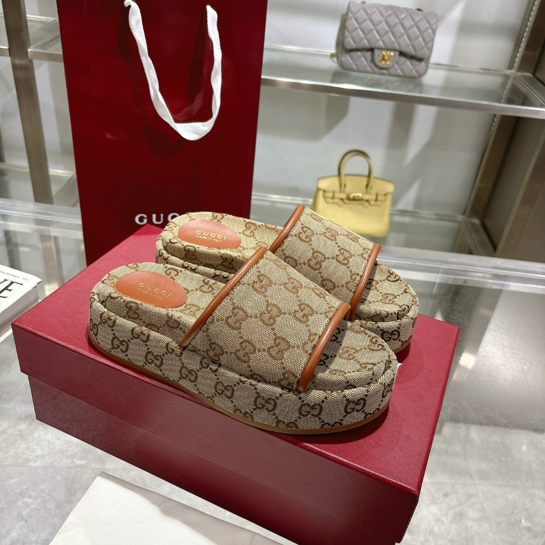 Gucci Slide