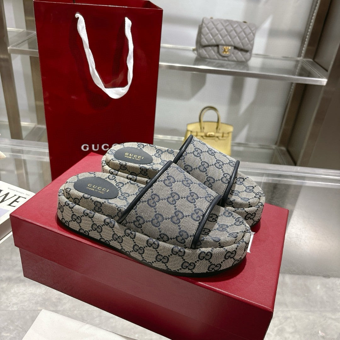 Gucci Slide