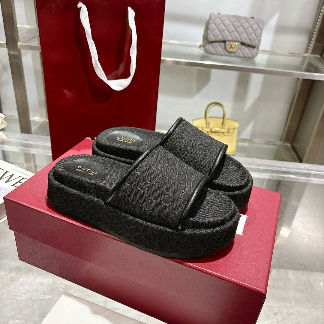 Gucci Slide