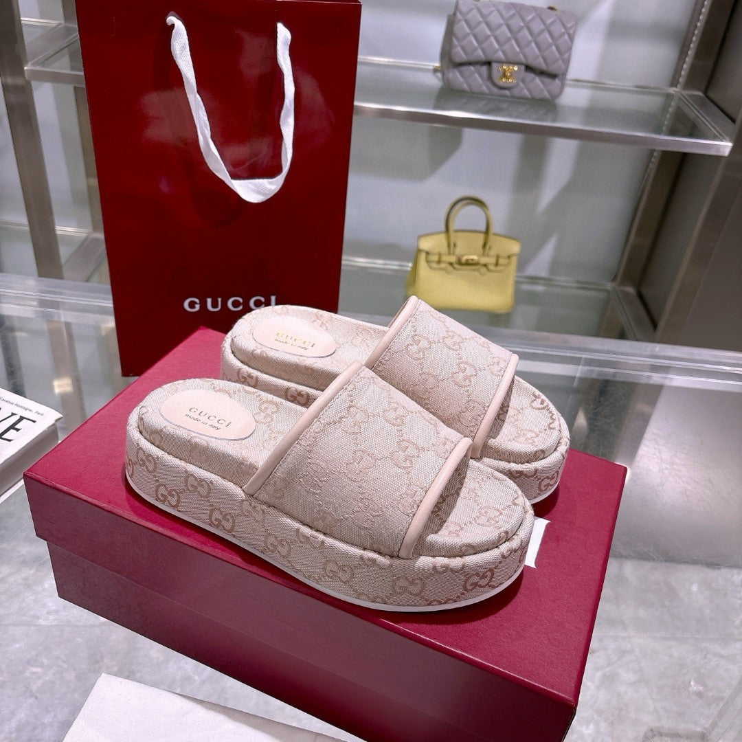 Gucci Slide